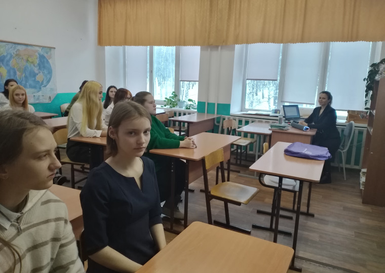 Лекция-беседа для школьников по половому воспитанию девочек и профилактике ранней беременности.